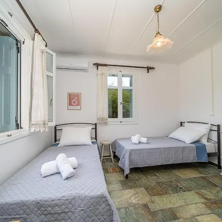 펜션 Celestine Loukata (Kefalonia)